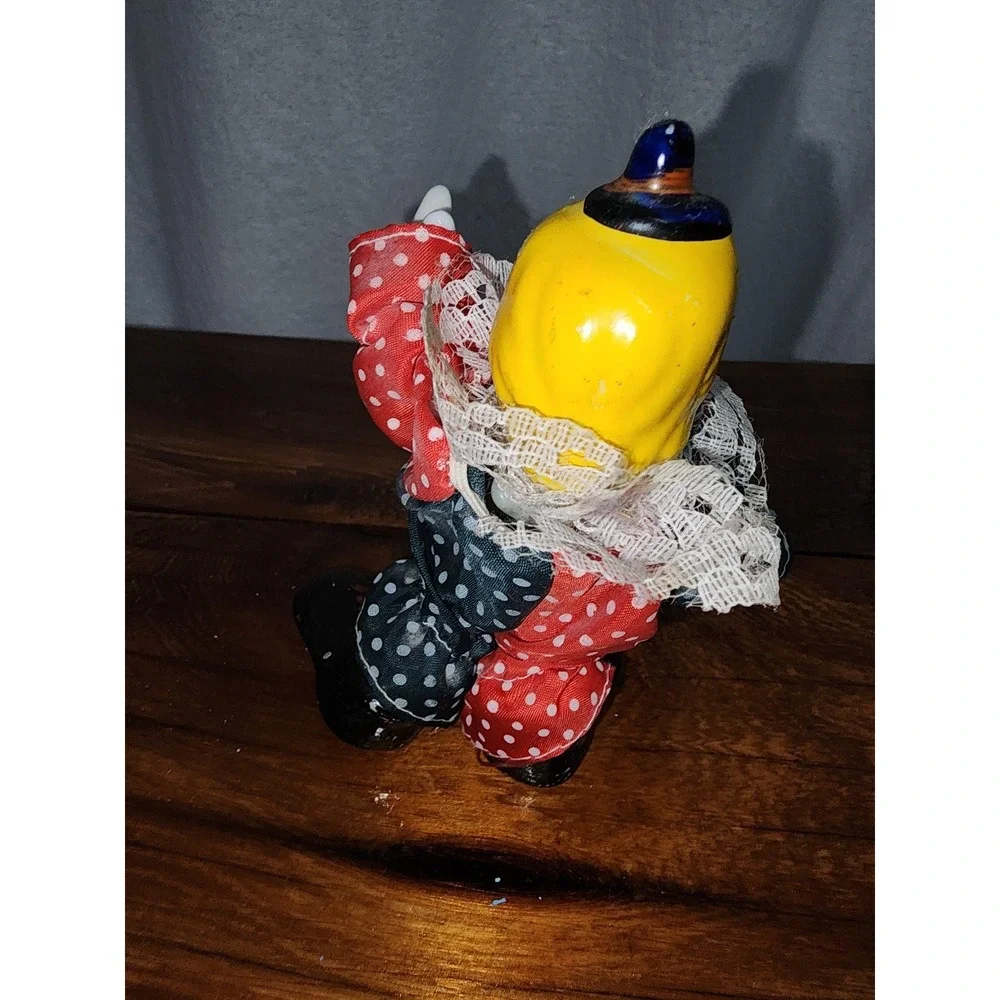 Vintage‎ Dexterity Clown Big Porcelain Hands and Feet